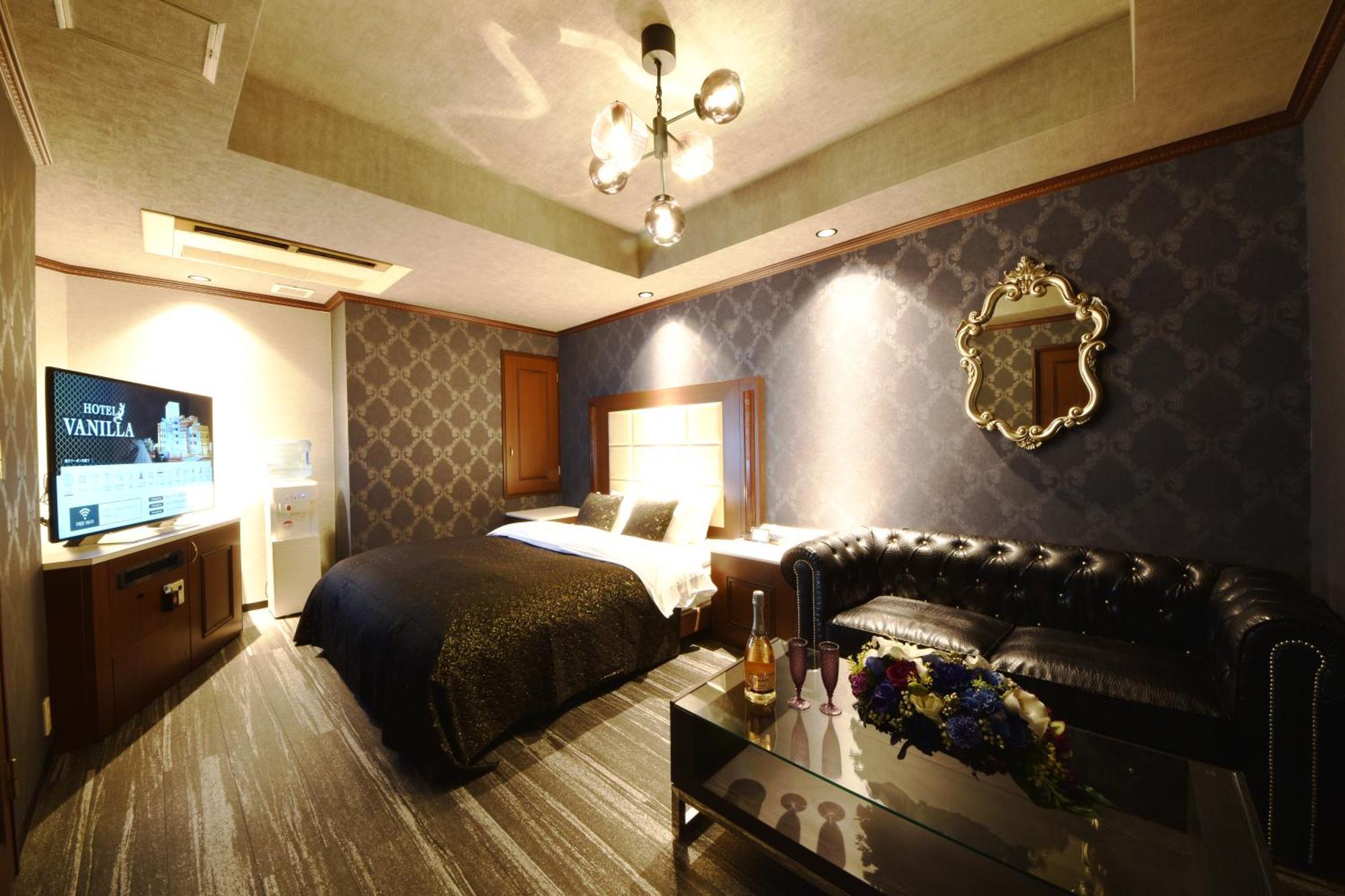 Love hotel Vanilla 2*