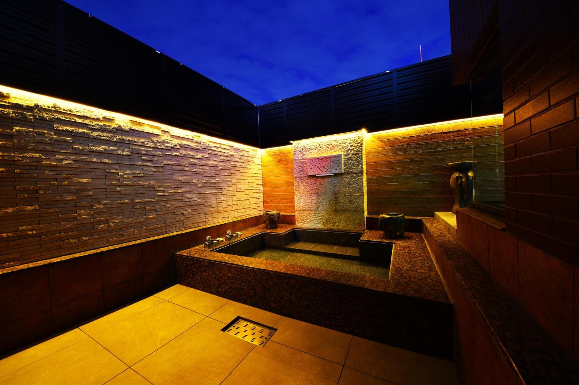 Love hotel Vanilla Komaki (Aichi)